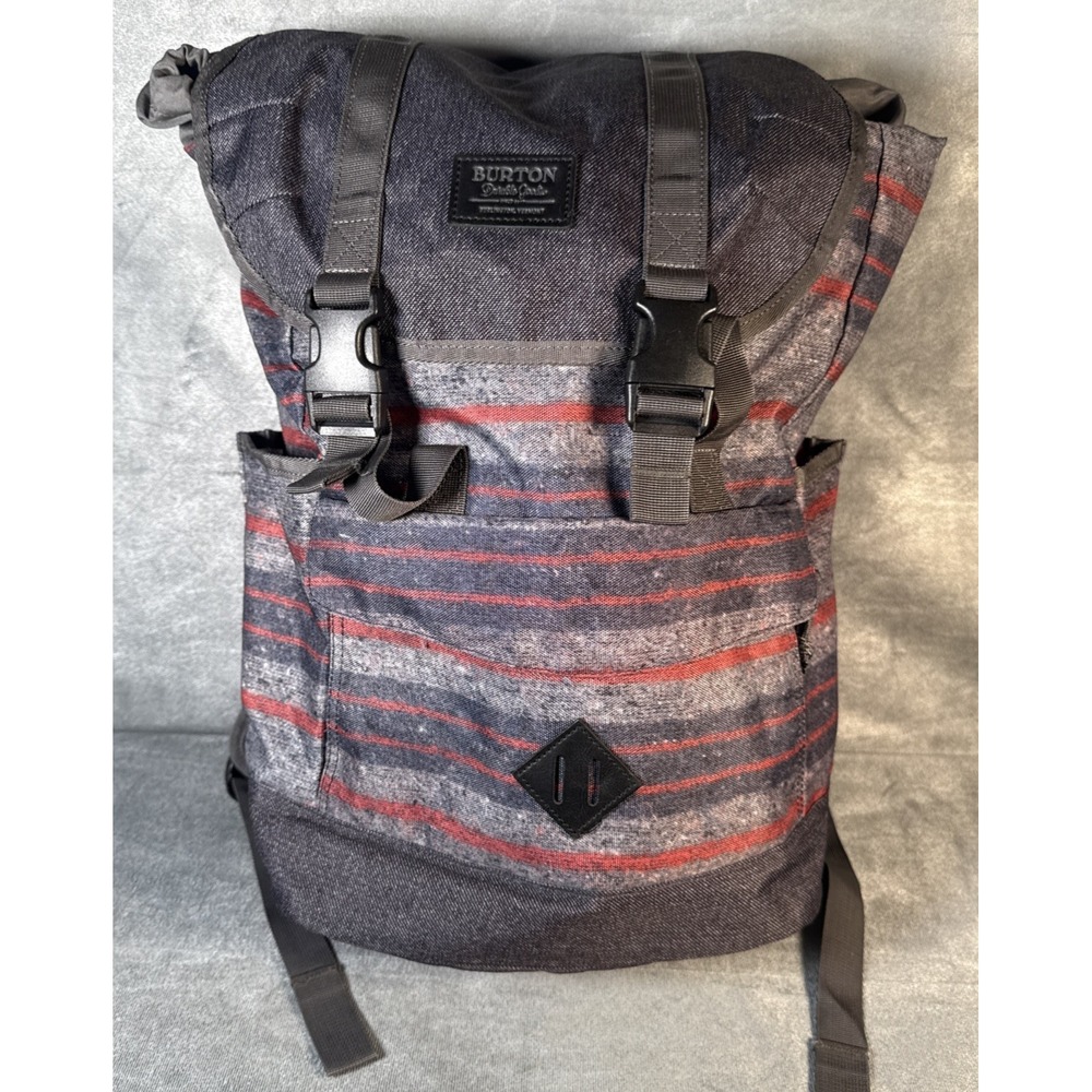 BURTON Outing Pack Backpack 23L Polyester Stretch Laptop Sleeve‎ Red Gray Stripe